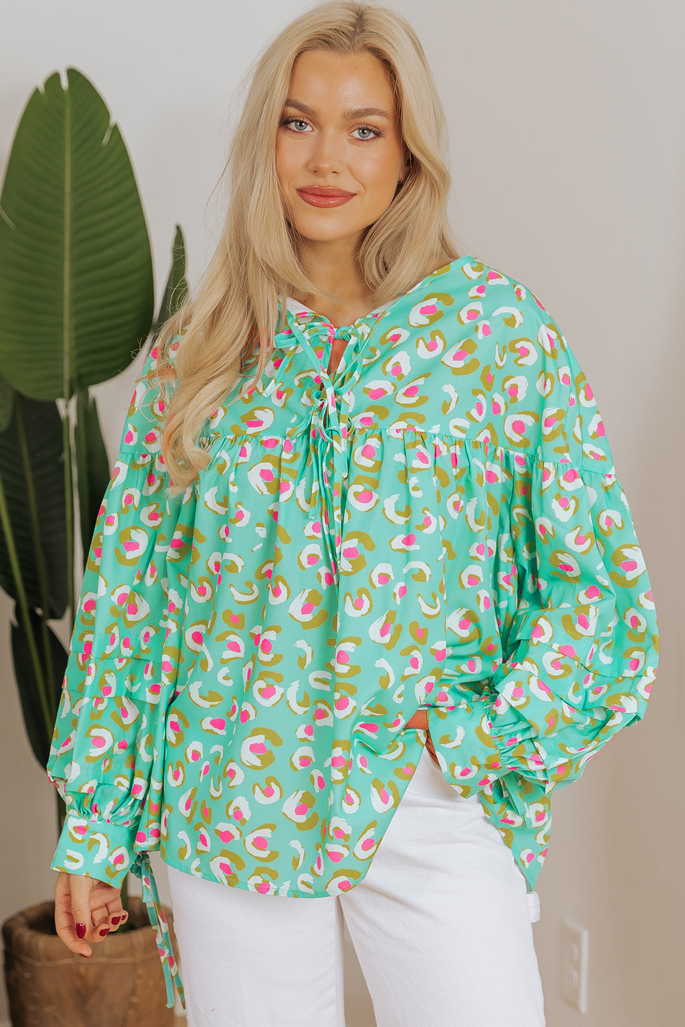 Chemisier babydoll a lacets et imprimé abstrait a manches lanternes