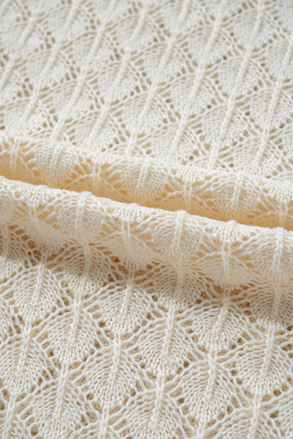 T-shirt pull a manches courtes et col rond en crochet ajouré