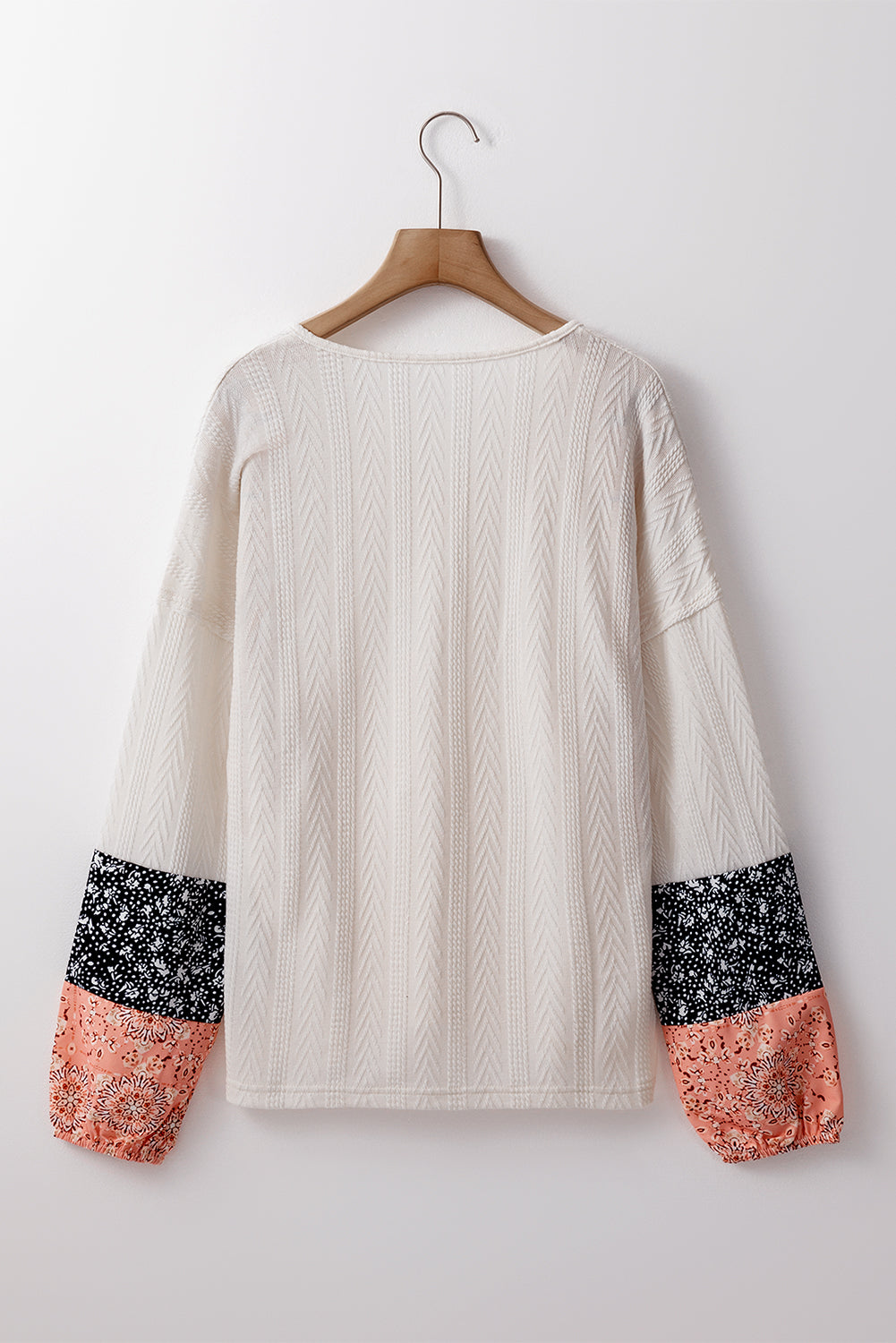 Chemisier à col en V avec cordon de serrage en tricot texturé patchwork floral