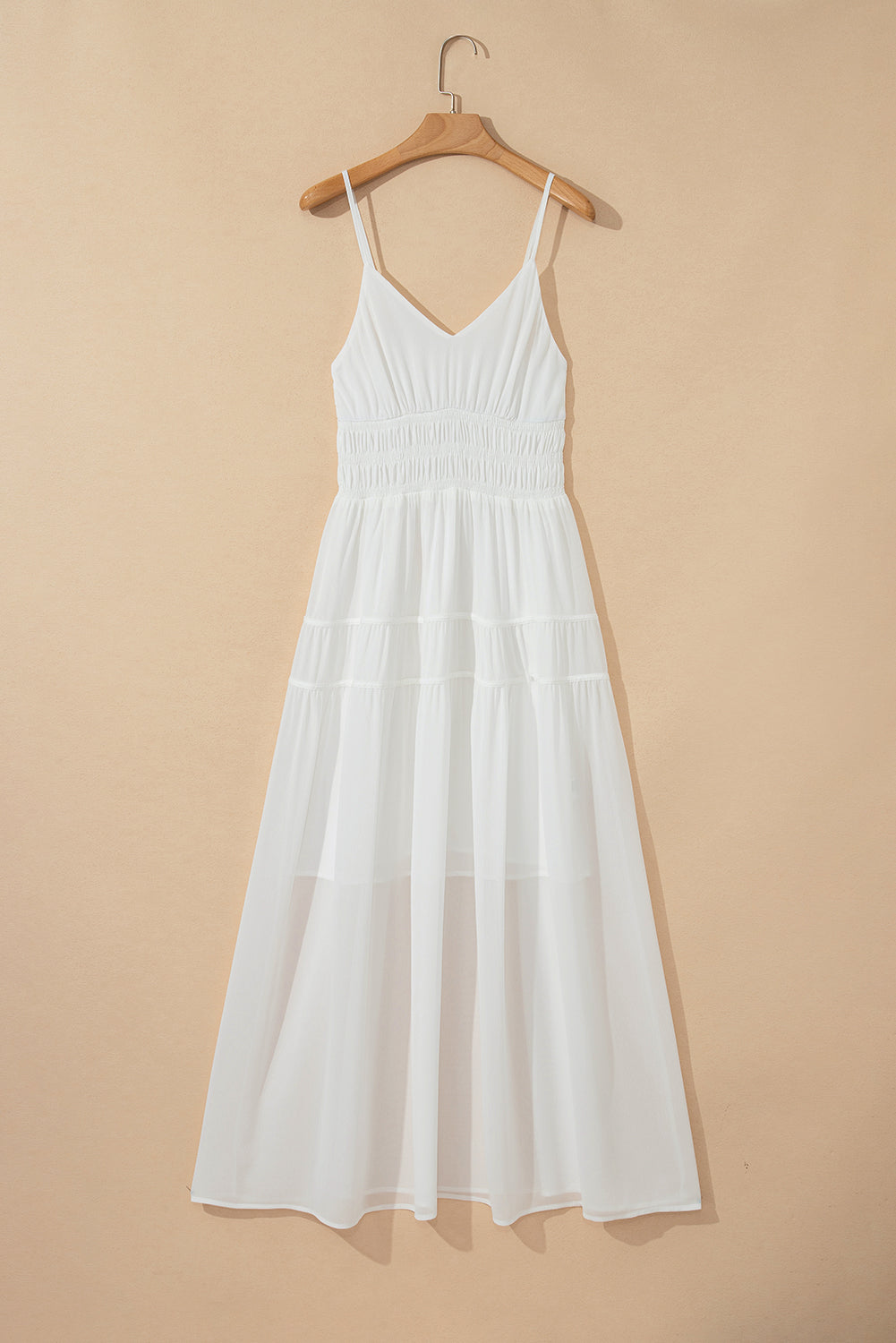 Robe longue élégante à bretelles spaghetti et taille haute
