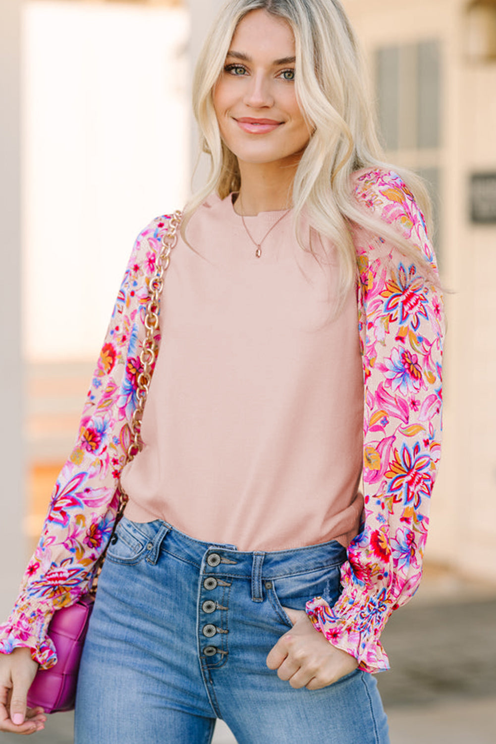 Haut en tricot a manches lanterne smockées et patchwork imprimé floral