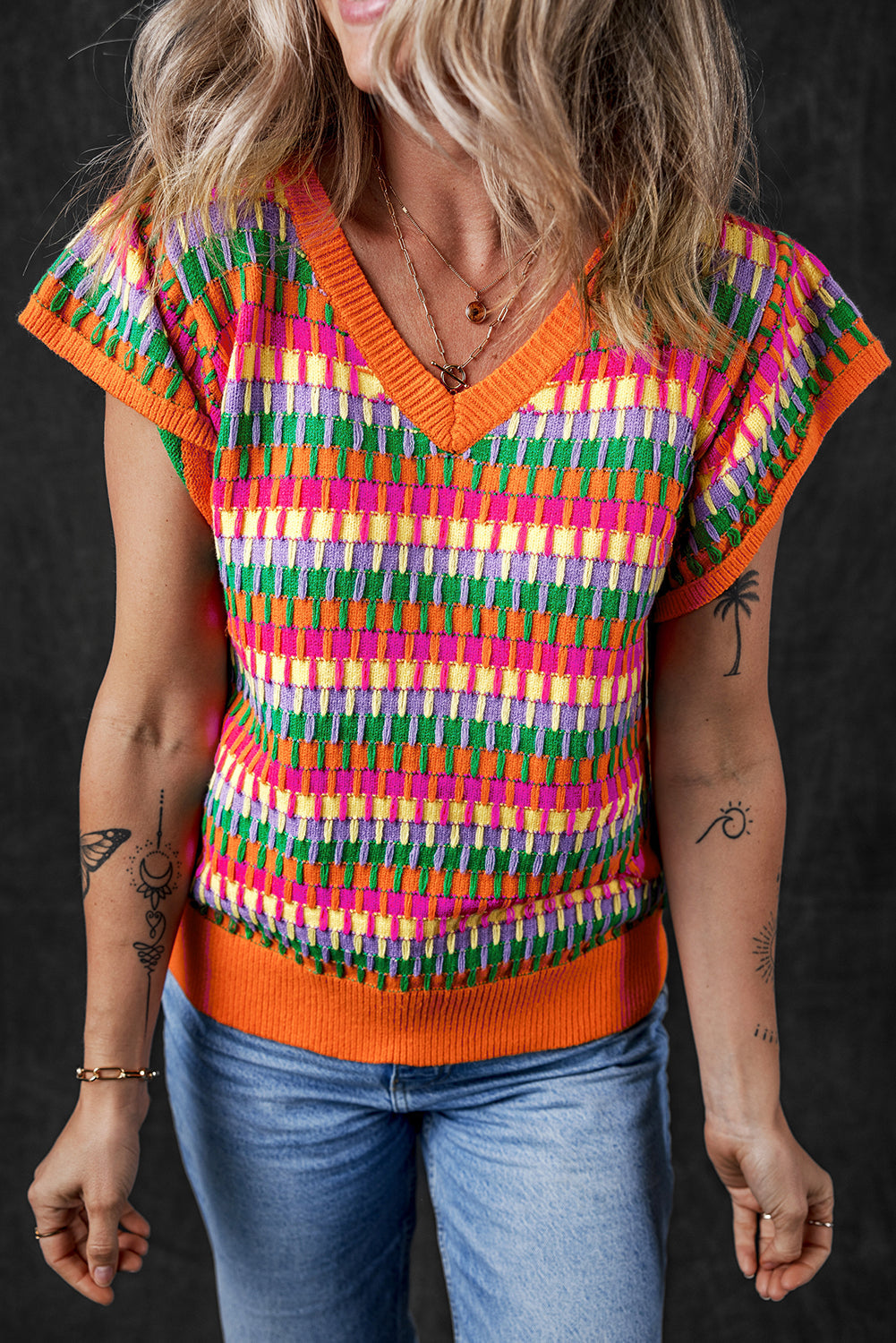 Haut pull tricoté a manches flottantes multiples
