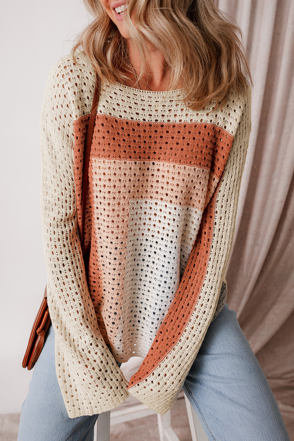 Pull ample en tricot pointelle color block