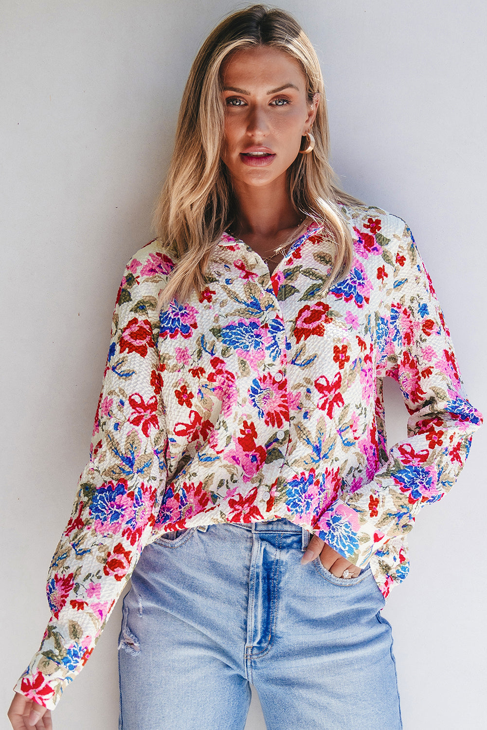 Chemise boutonnée à col rabattu et imprimé floral, coupe slim