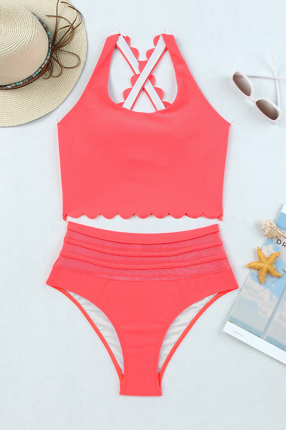 Bikini festonné croisé taille haute