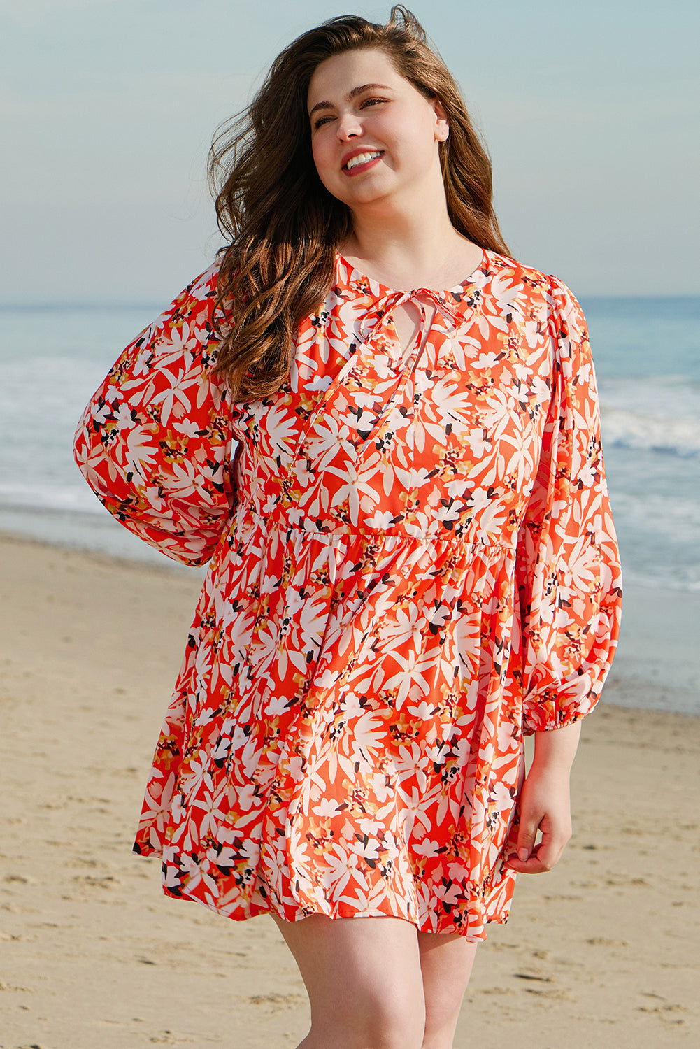 Robe mi-longue grande taille à imprimé floral, col en V, manches bouffantes