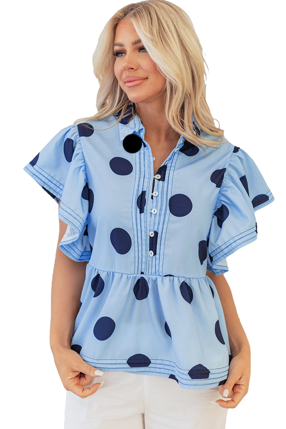 Blouse a col boutonné a manches courtes et a volants imprimé a pois