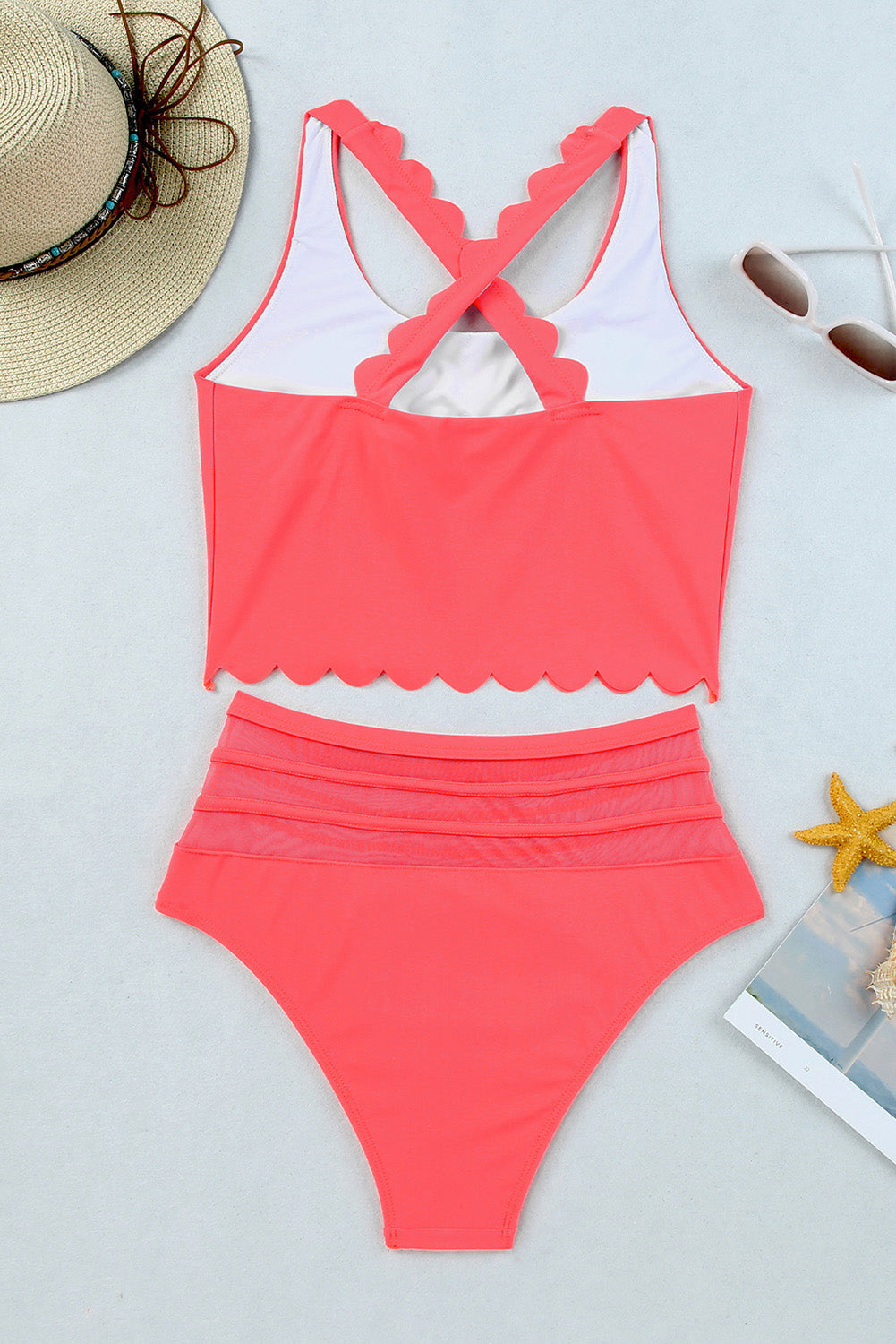 Bikini festonné croisé taille haute