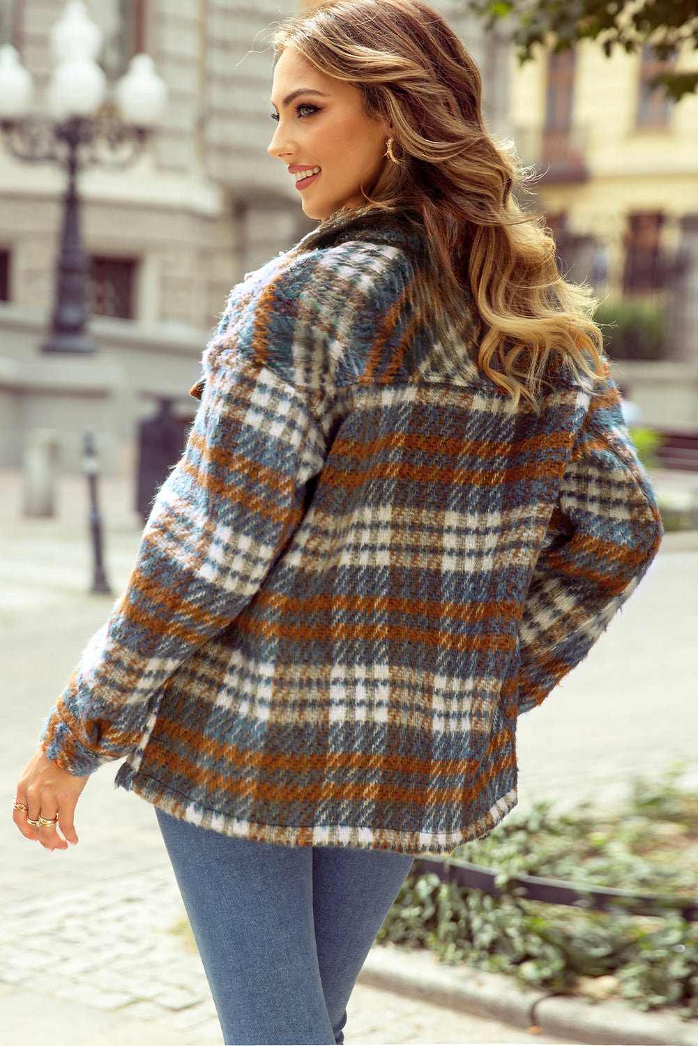 Veste a carreaux avec poches poitrine et col rabattu