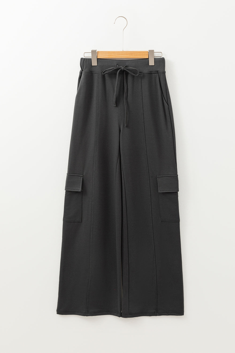 Pantalon de survêtement avec poches cargo et cordon de serrage