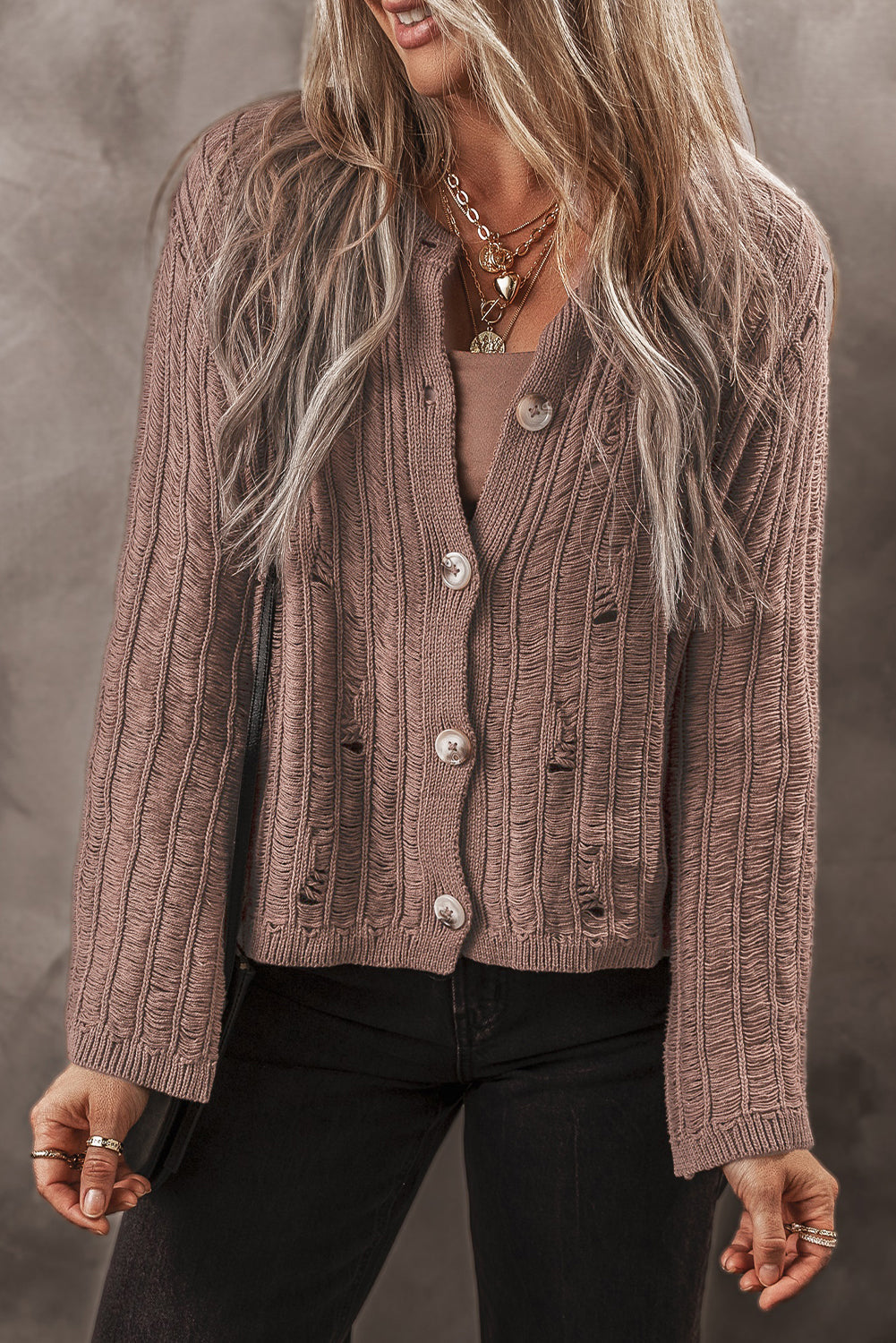 Cardigan boutonné en tricot texturé découpé