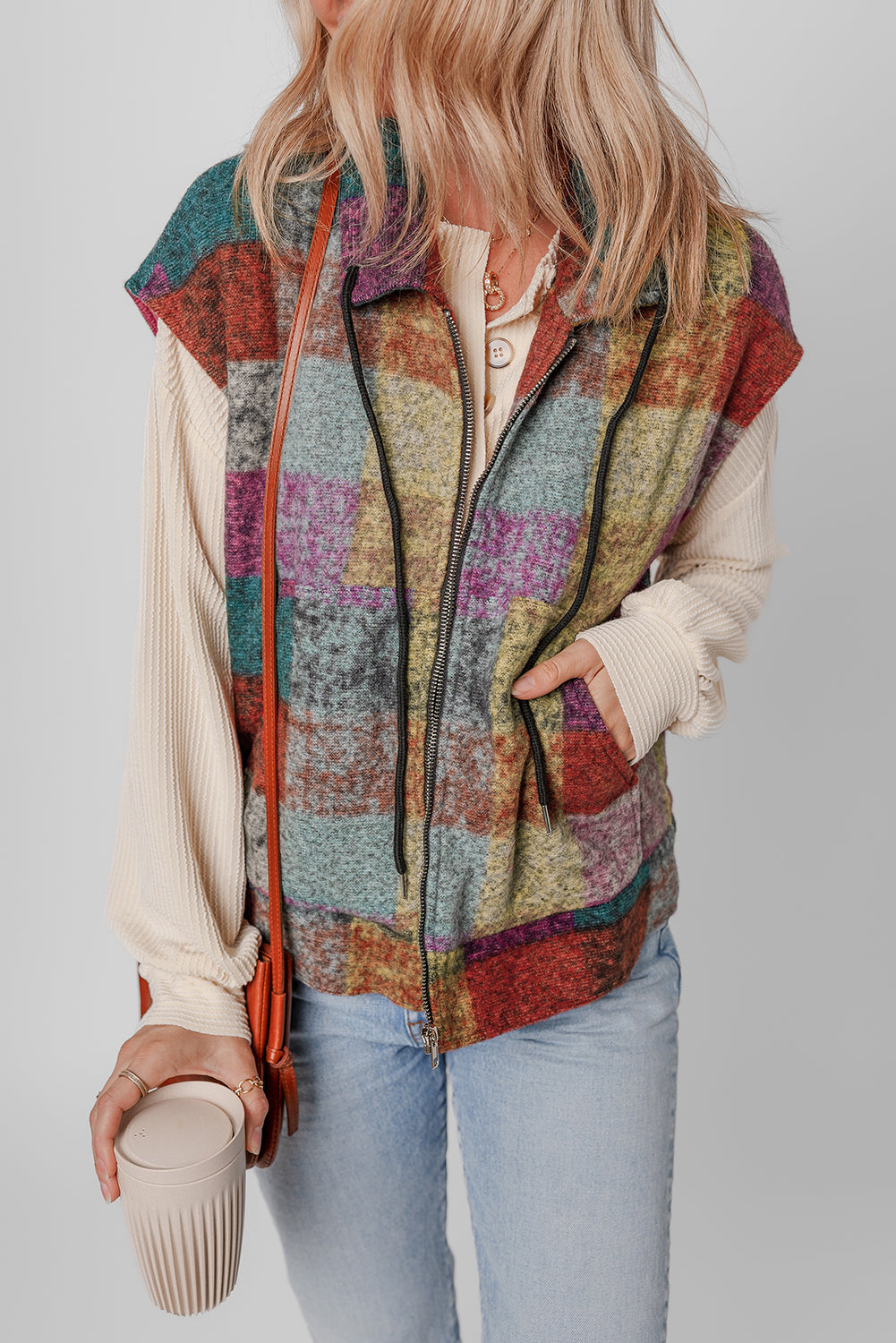 Gilet ample zippé a carreaux et poches latérales