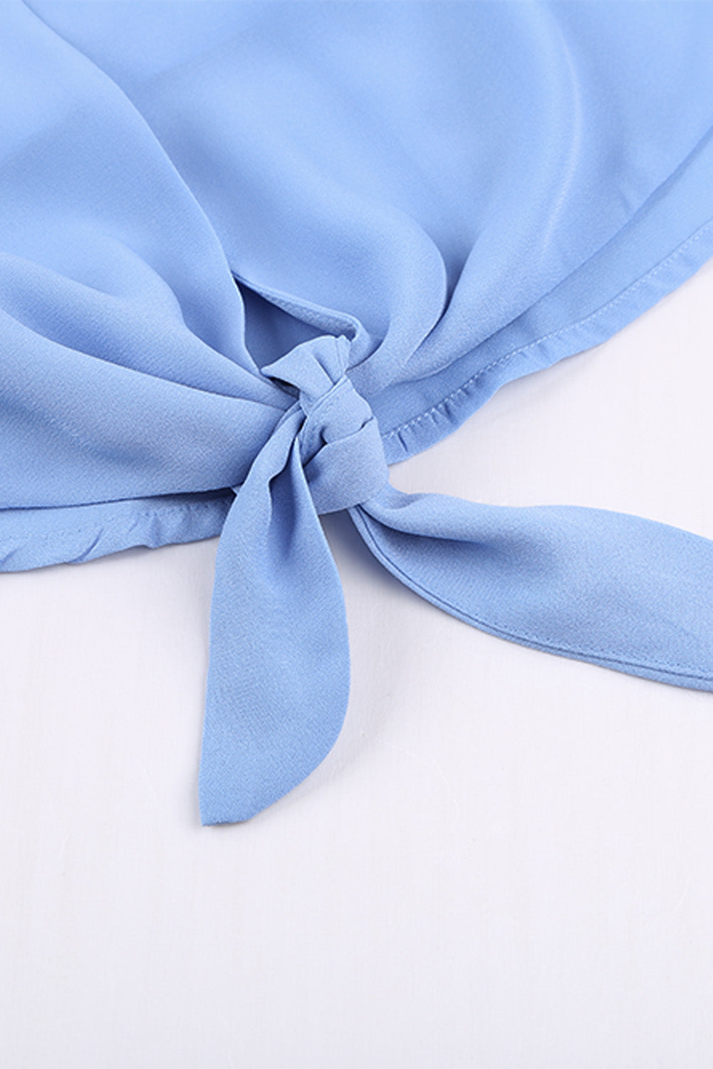 Haut Femme Bleu Ciel Manches Courtes Cravate Boutonnee