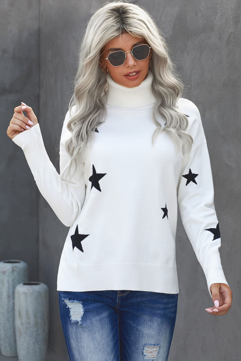 Pull Col Roule Blanc Manches Tombantes Imprime Etoiles